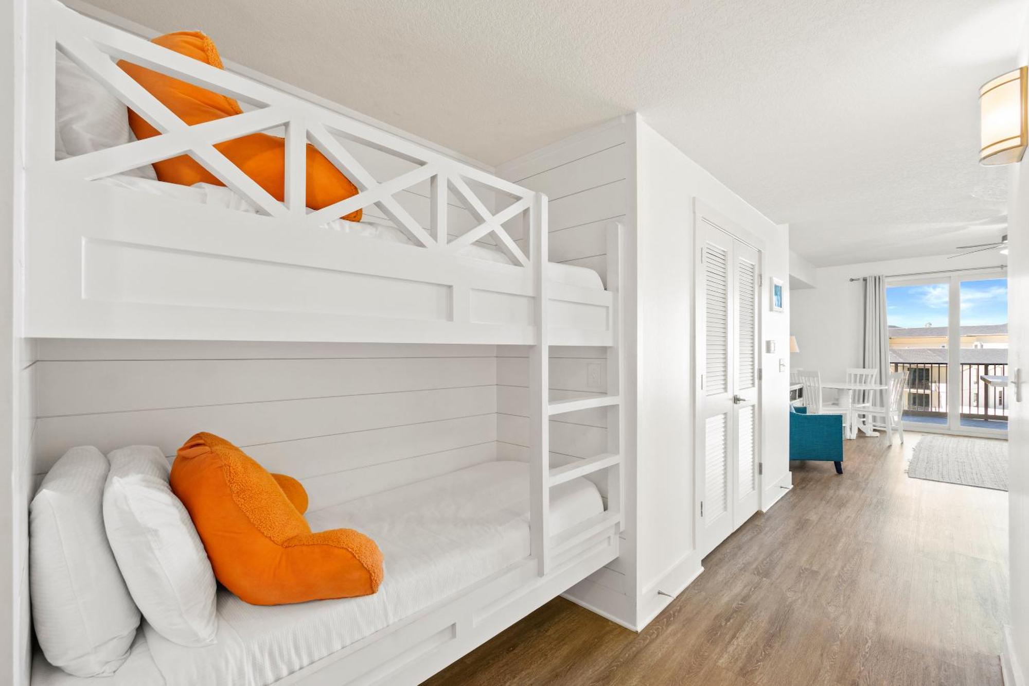 Apartment Calypso Tower 3 Panama City Beach